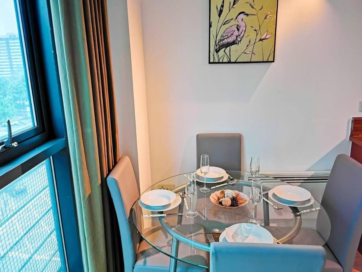 2-Bed Apartment Near City Centre Манчестер Екстер'єр фото